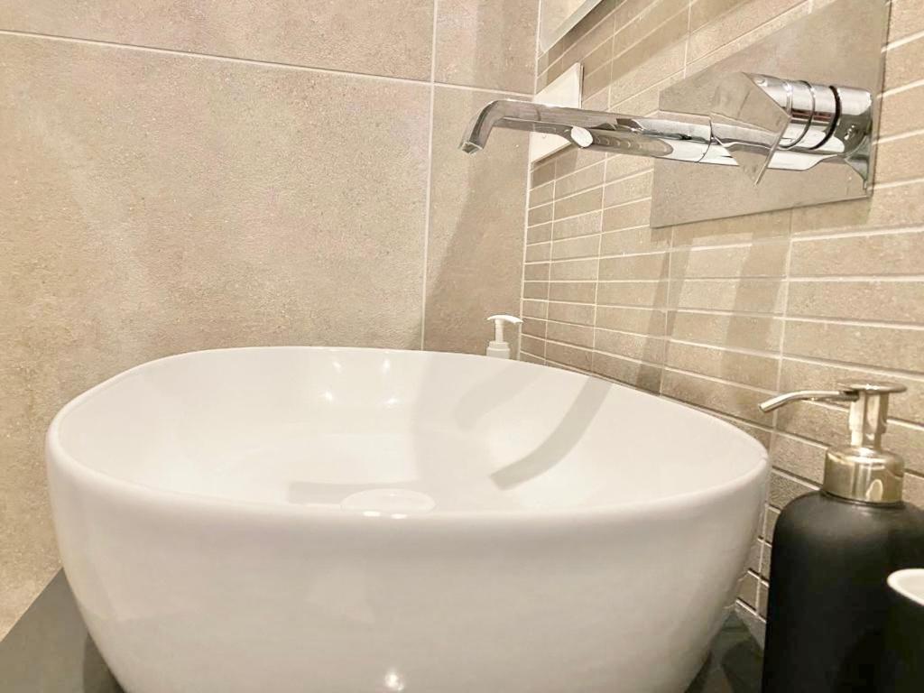 מילאנו Idylle Double Suite Apartment Duomo מראה חיצוני תמונה